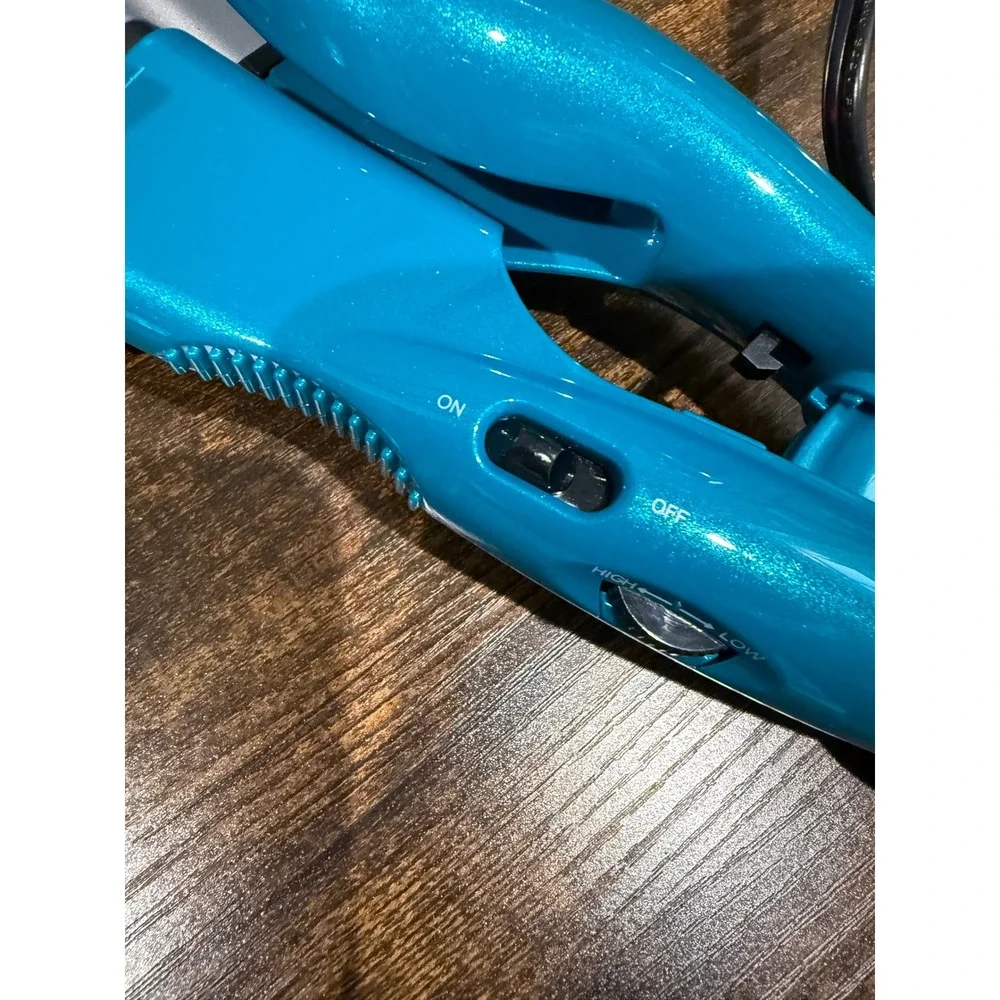 Bed Head TIGI Wave Artist Deep Waver BH305 Teal Blue Ceramic Hair Curler Crimper